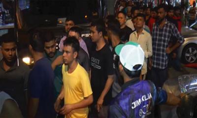 মালয়েশিয়ায় ৪০০ বাংলাদেশি আটক