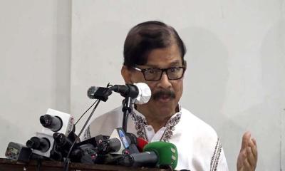 ‘মোদির ক্ষমতা হবে না শেখ হাসিনাকে ধরে রাখার’