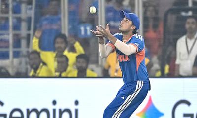 ‘মাথাব্যথার নাম ক্যাচ মিস’