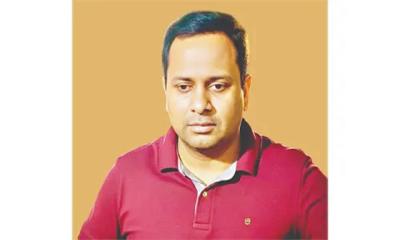 মেরুন টি-শার্ট পরা ব্যক্তিকে ঘিরে রহস্য, ঘটনায় নতুন মোড়