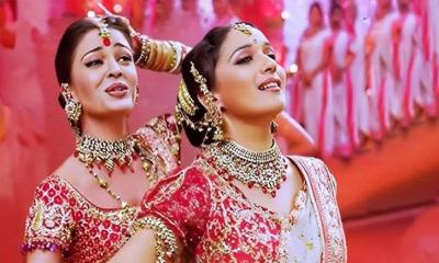 ‘ডোলা রে ডোলা’ গানের শুটিং করতে গিয়ে কী  হয়েছিল চার মাসের অন্তঃসত্ত্বা মাধুরীর?