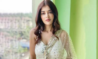 সুসংবাদ দিলেন মধুমিতা