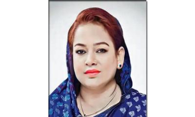 আ.লীগ নেত্রী মোনালিসা গ্রেপ্তার