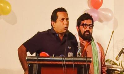 সমাজের সবাই অভিনেতা হবেন, ছবি আঁকবেন, গাইবেন, নাচবেন; সেটা হয় না: মোশাররফ করিম