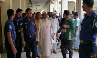ব্যবসায়ীকে হত্যা, একই পরিবারের ১২ জনের যাবজ্জীবন