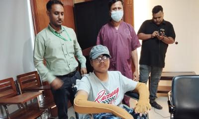 ৯৭ দিন হাসপাতালে, ৩৬ বার অপারেশন