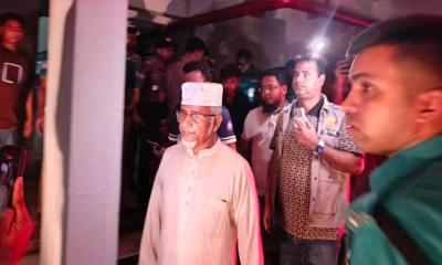 এমপি গাজী নজরুল ও তার প্রথম স্ত্রী পুলিশ হেফাজতে