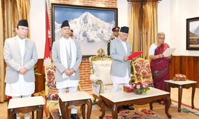 নেপালের নতুন প্রধানমন্ত্রীকে ছয় মাসের মধ্যে দিতে হবে নির্বাচন দিতে হবে