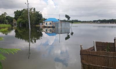 বাড়ছে নদ-নদীর পানি