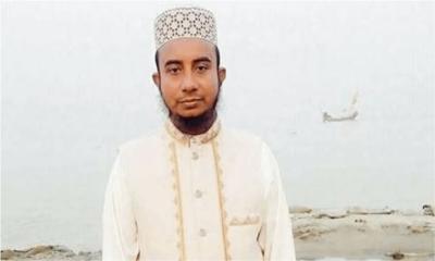 নিজ ঘরে পড়ে ছিল খতিবের রক্তাক্ত মরদেহ