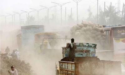 বায়ুদূষণের তালিকায় আবারও শীর্ষে ঢাকা