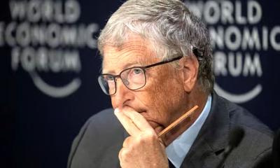 দুই রুশ নারীর সঙ্গে সম্পর্কের কথা স্বীকার করলেন গেটস