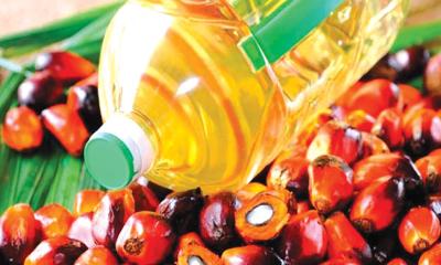 বাজারে পাম অয়েলের দাম একদিনে কমেছে মণপ্রতি ২৫০ টাকা