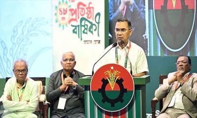 সংকট পুঁজি করে অরাজকতা সৃষ্টির চেষ্টা চলছে: প্রধানমন্ত্রী