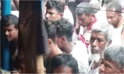 বগুড়ায় প্রবাসীর স্ত্রী ও কলেজ পড়ুয়া ছেলেকে কুপিয়ে হত্যা