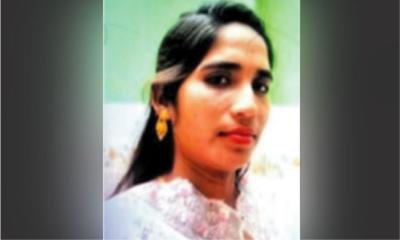 মেয়েকে শ্বাসরোধে শেষ করে দিলেন বাবা