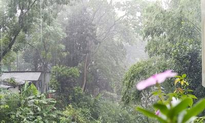 তাপপ্রবাহের মধ্যেই বজ্র বৃষ্টির আভাস