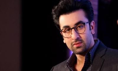 টাকার বিনিময়ে কোনো বিয়েতে কখনো নাচবেন না রণবীর কাপুর