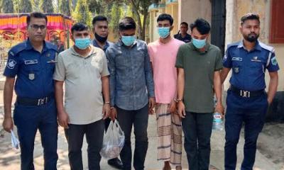 স্বামীর খোঁজে এসে গৃহবধূকে ধর্ষণ, ইউএনও অফিসের গাড়িচালকসহ গ্রেপ্তার ৪