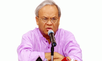 শহিদদের টেনে দু’একটি রাজনৈতিক দল প্রভাব বিস্তার করছে: রিজভী