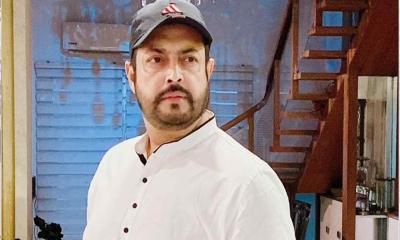 বেয়াদবি, চড় আর মৌসুমীকে বিয়ে—তিন কারণে ওমর সানীর ক্যারিয়ার শেষ