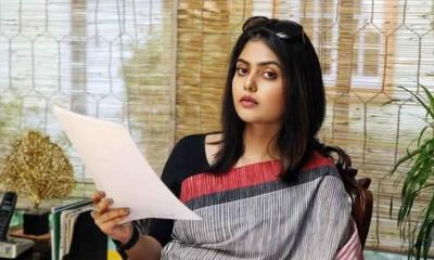রাজনীতি থেকে অভিনয়ে ফিরলেন সায়নী ঘোষ