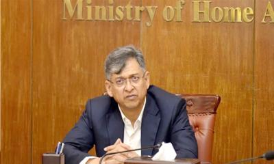 সংবিধানে নেই এমন কিছু বাস্তবায়ন সম্ভব নয়: স্বরাষ্ট্রমন্ত্রী