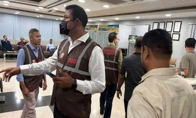 সালমান মুক্তাদিরের শ্বশুরের ৪ মদের গুদাম সিলগালা