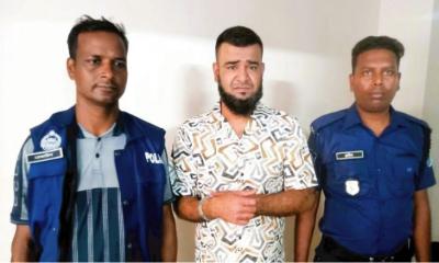 স্ত্রীকে খুন করে থানায় হাজির স্বামী