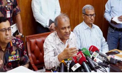 কোনো মারণাস্ত্র পুলিশের হাতে থাকবে না : স্বরাষ্ট্র উপদেষ্টা