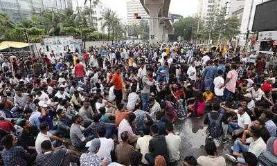 ৭ ঘণ্টা পর শাহবাগ ছাড়ল ছাত্রদল