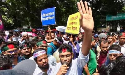সরকারের আশ্বাসে আন্দোলন প্রত্যাহারের সিদ্ধান্ত প্রাথমিকের নতুন শিক্ষকদের