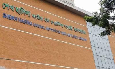 ঘরে ফ্রিজ বিস্ফোরণ, দুই পরিবারের ৯ জন দগ্ধ