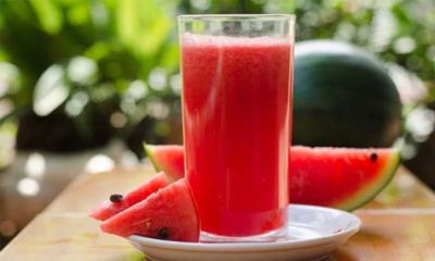 শরীর চাঙা রাখবে তরমুজের শরবত