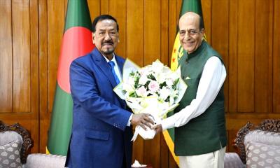 দুই দেশের মধ্যে জনগণকেন্দ্রিক সম্পর্ক নির্মাণে আগ্রহী ভারত : দীনেশ ত্রিবেদী