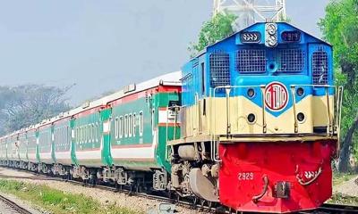 বিএনপি নেতাকর্মীদের বহনে ১০ রুটে চলবে স্পেশাল ট্রেন