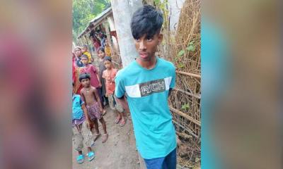 চুরি করতে গিয়ে নিষিদ্ধ ছাত্রলীগ নেতা আটক