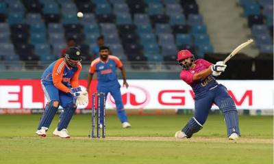 আরব আমিরাতের ওপর তাণ্ডব চালাল ভারত