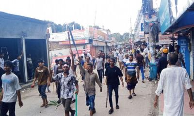 বিক্ষোভে উত্তাল ভাঙ্গা, থানা ভাঙচুর