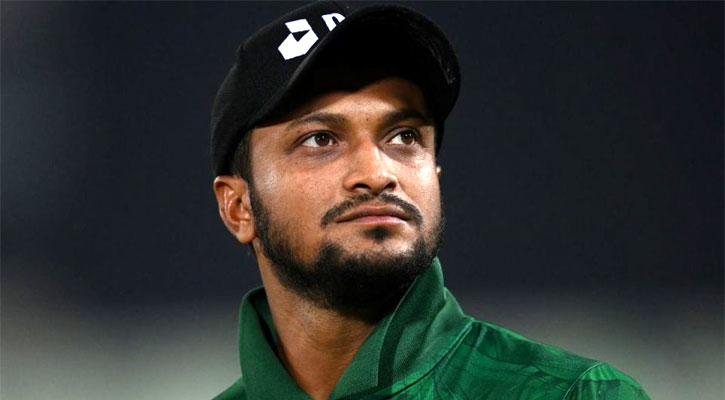 সাকিব আল হাসানসহ ১৫ জনের দেশত্যাগে নিষেধাজ্ঞা