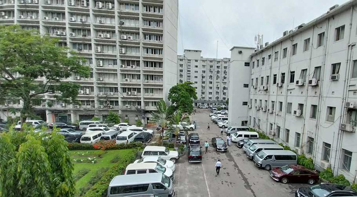 সচিবালয়ে কর্মরতদের রেশন দেবে সরকার