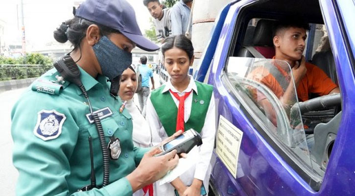ট্রাফিক আইন লঙ্ঘন : ডিএমপির ১৬৩০ মামলা