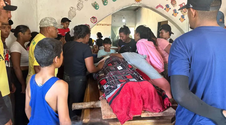 ভেনেজুয়েলায় সোনার খনিতে ধস, নিহত অন্তত ২৩