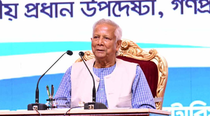 পুলিশ কেন জনরোষের শিকার হয়েছে, জানালেন প্রধান উপদেষ্টা
