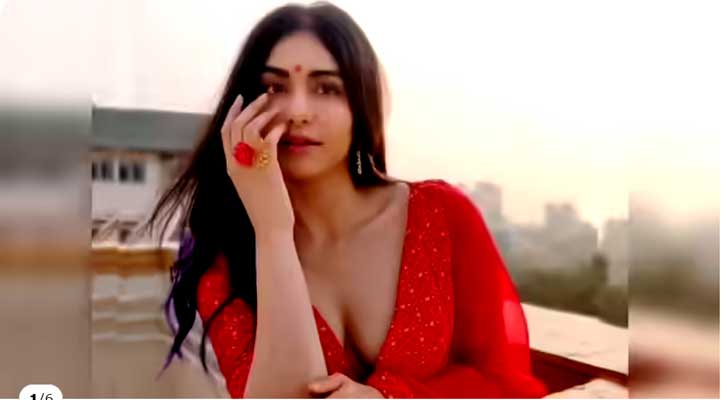 নাক ভেঙেছে ‘কমান্ডো টু’ নায়িকার