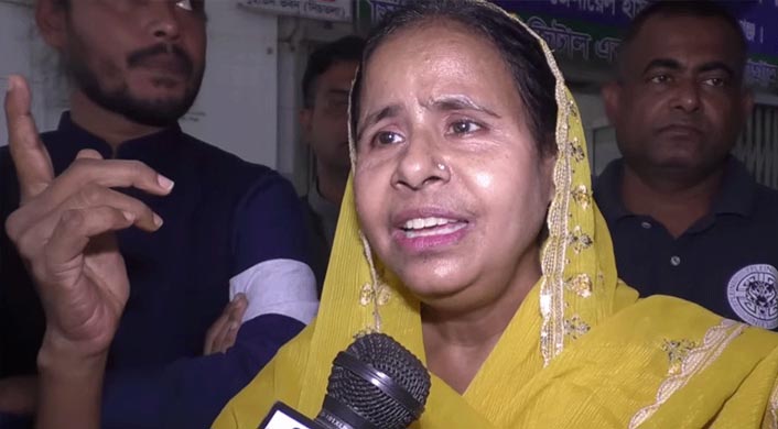 তারা মাজার ভাঙে, আমরা অলি-আউলিয়ার গুণগান করি