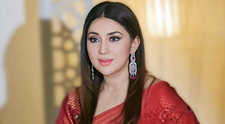 এত বছর কেন সত্য লুকালেন, জানালেন অপু বিশ্বাস