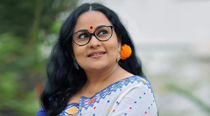 নারী নির্মাতা বিভাগে বিচারক আফসানা মিমি