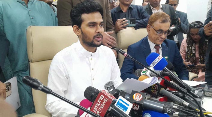 পদত্যাগের বিষয়ে প্রধান উপদেষ্টার প্রেস উইং জানাবে: আসিফ মাহমুদ