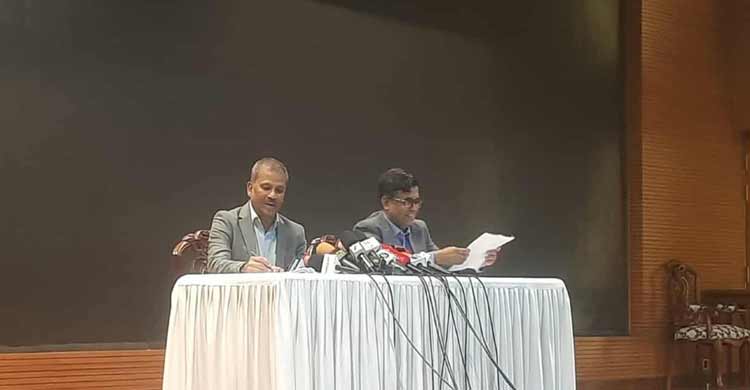 শেখ হাসিনাকে ফেরাতে রোমের আদালতে যাওয়ার কথা বিবেচনাধীন: আসিফ নজরুল